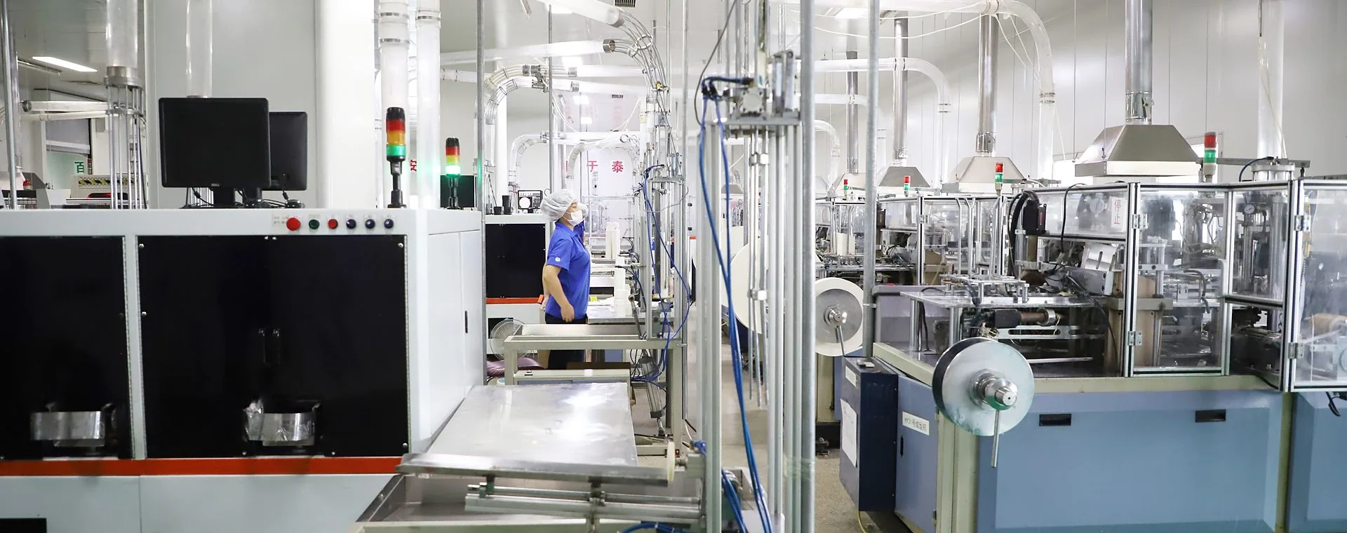 Custom printed paper cups and food packaging produced on our production lines